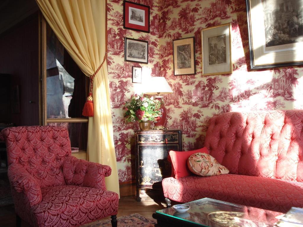 Palais Briau Bed & Breakfast Varades ภายนอก รูปภาพ